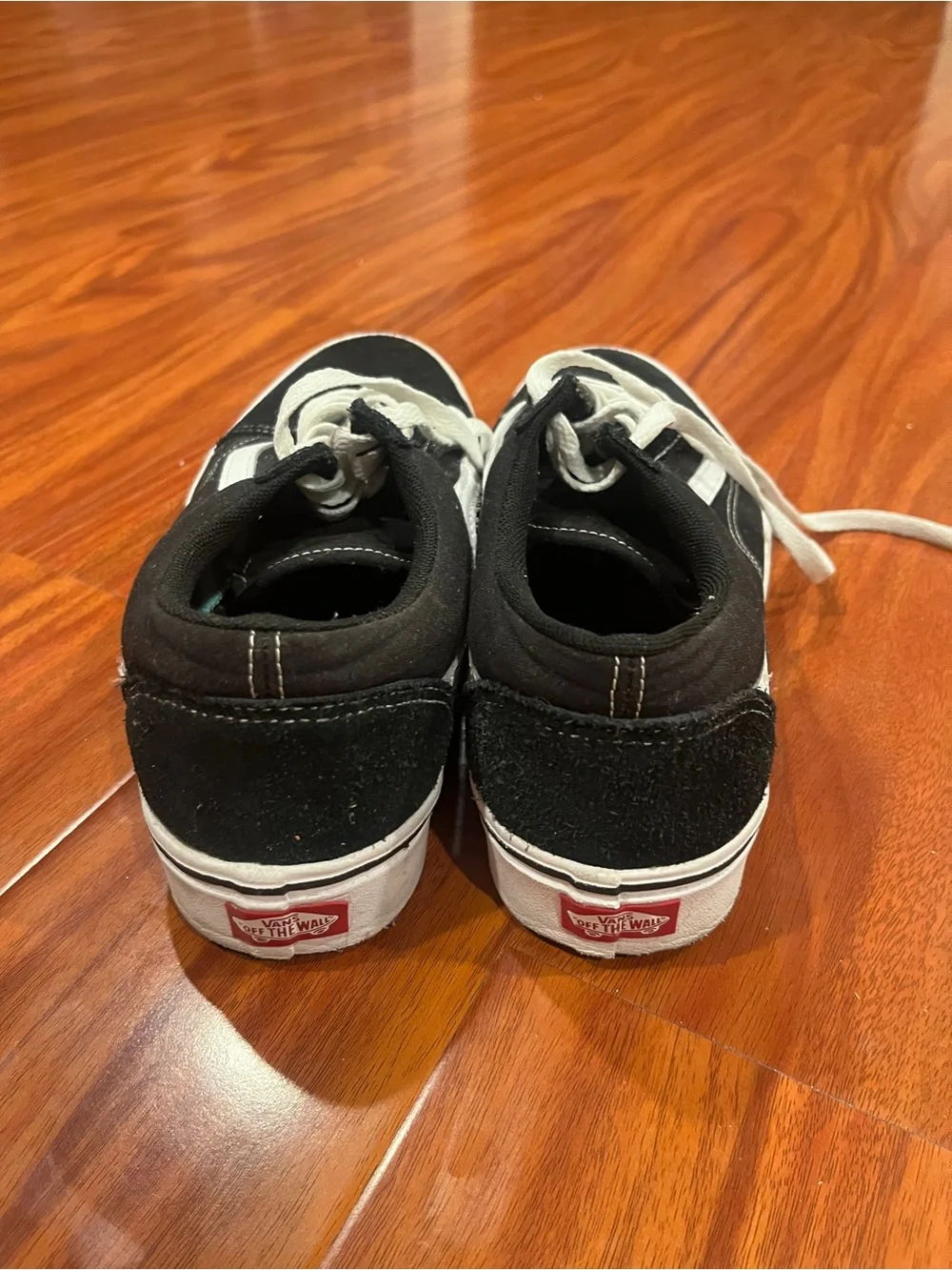 Vans classic staple